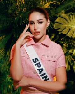 Andrea Valero representó a España en Miss Universo 2025